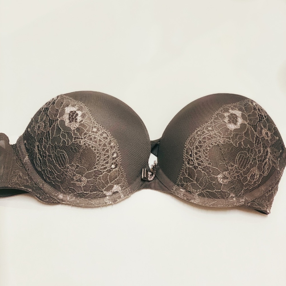 Strapless bra